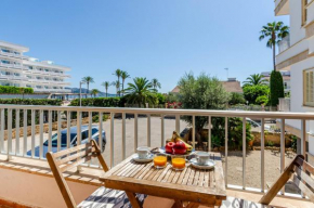 YourHouse Reganyol beach apartment